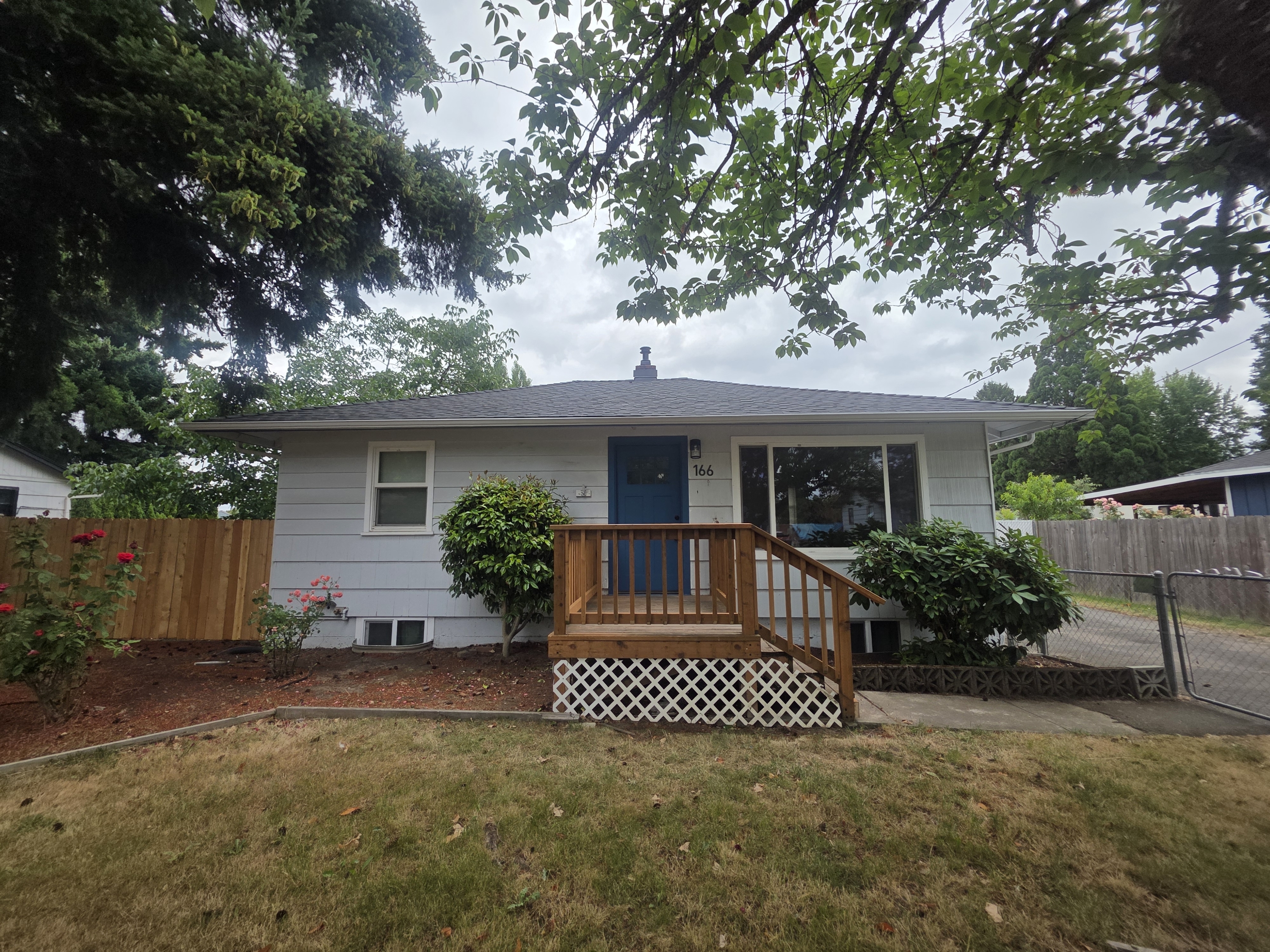 166 Draper Street Northeast