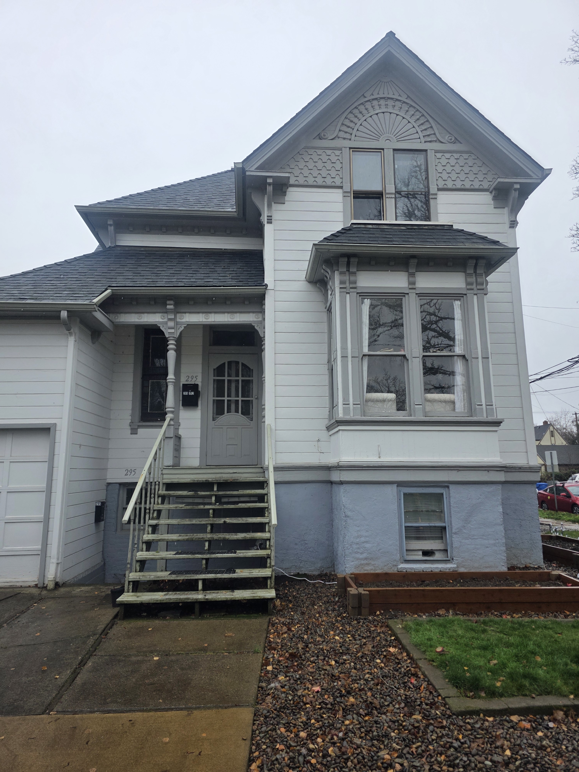 1490 Chemeketa St. - 1