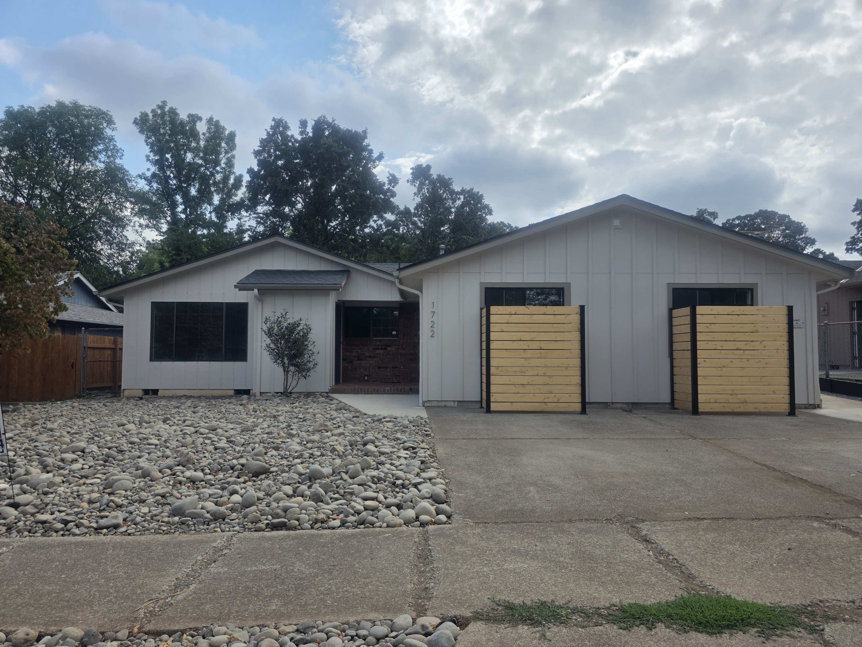 **MHH8-15- 1722 Rock Creek Drive South